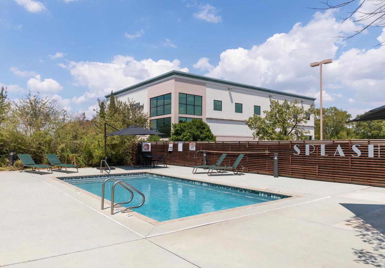 Wingate By Wyndham And Williamson Conference Center Hotel Round Rock Exterior photo