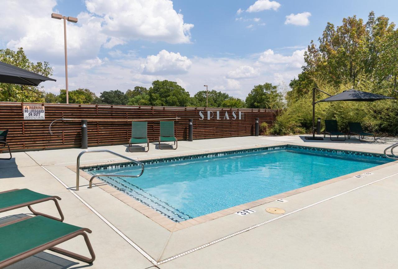 Wingate By Wyndham And Williamson Conference Center Hotel Round Rock Exterior photo