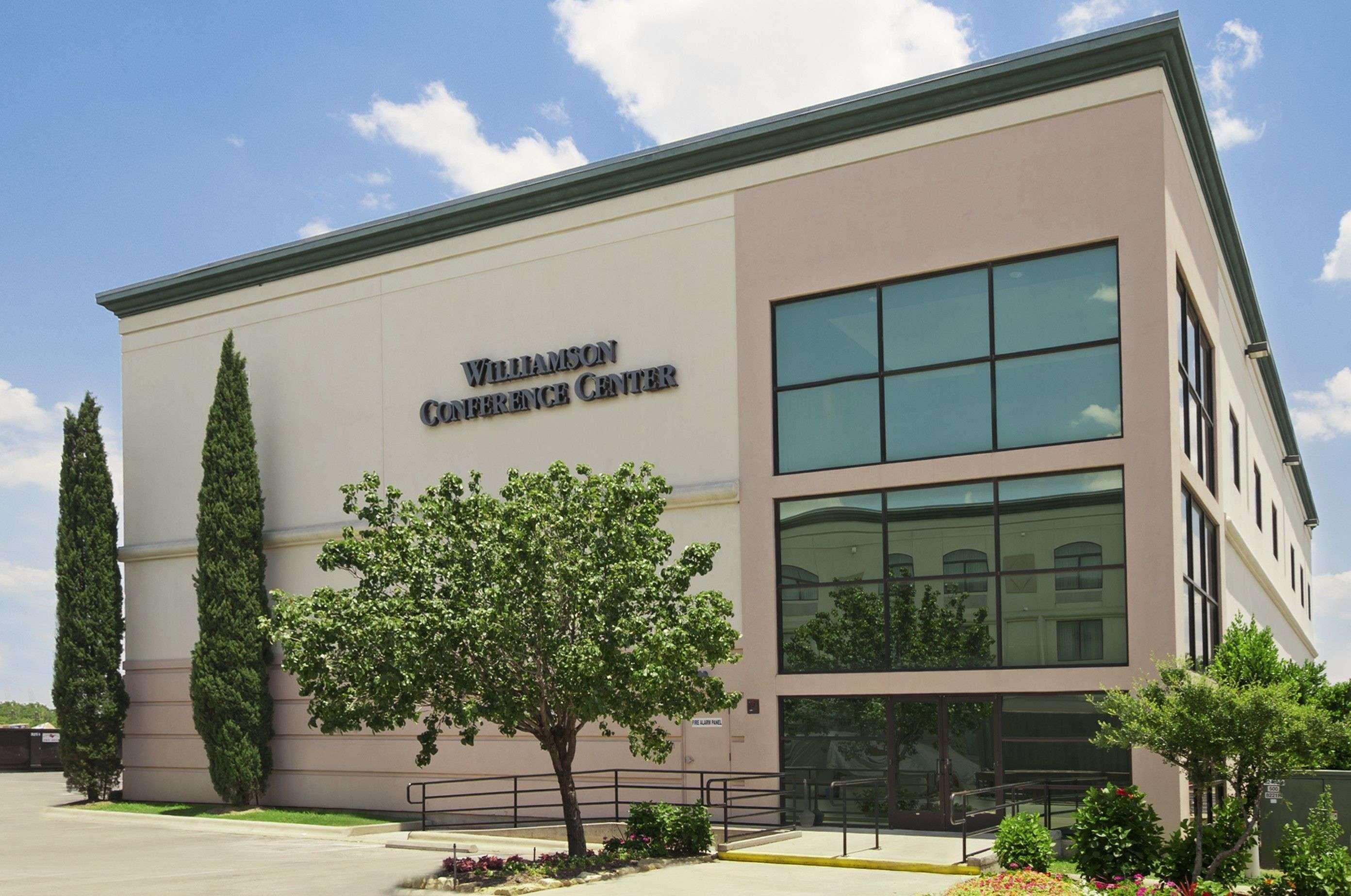 Wingate By Wyndham And Williamson Conference Center Hotel Round Rock Exterior photo