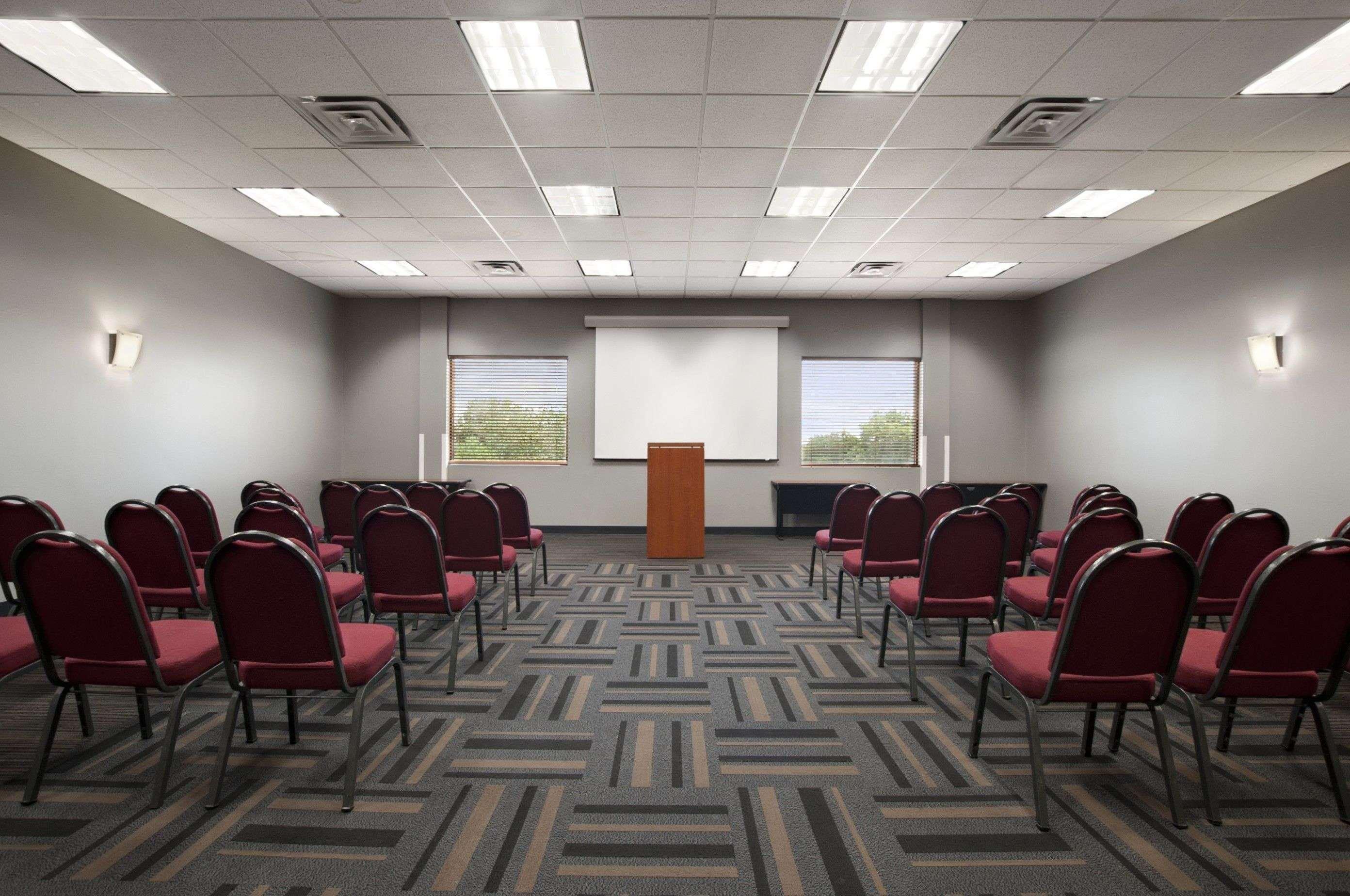 Wingate By Wyndham And Williamson Conference Center Hotel Round Rock Exterior photo